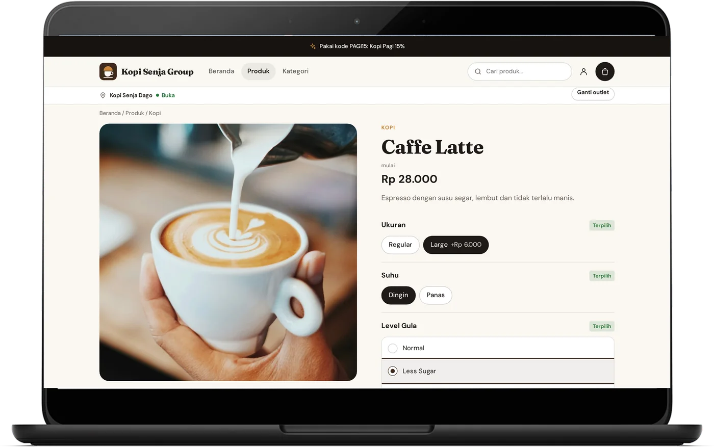 Halaman produk Caffe Latte di website dengan pilihan ukuran, suhu, level gula